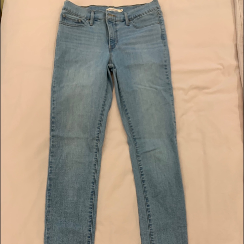 Levi’s skinny jeans